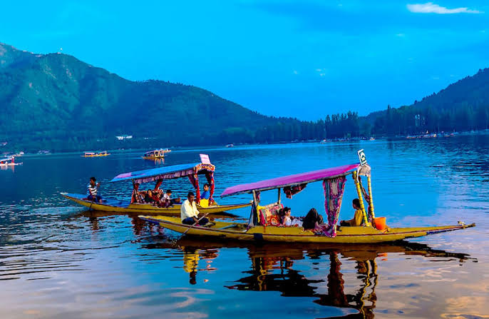 DAL LAKE / MANSBAL LAKE / KHEER BHAWANI TEMPLE 